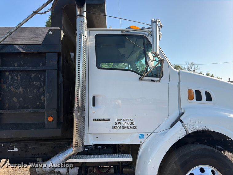 image for item FK3187 2007 Sterling L8500 dump truck