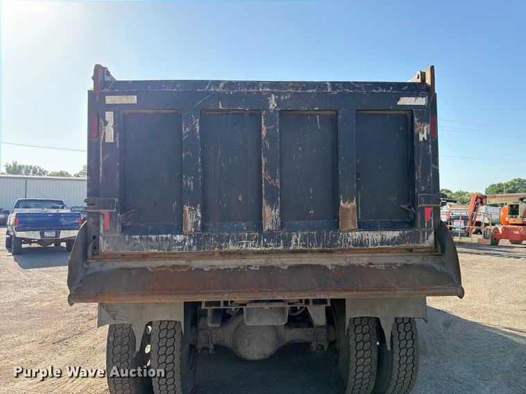 image for item FK3187 2007 Sterling L8500 dump truck