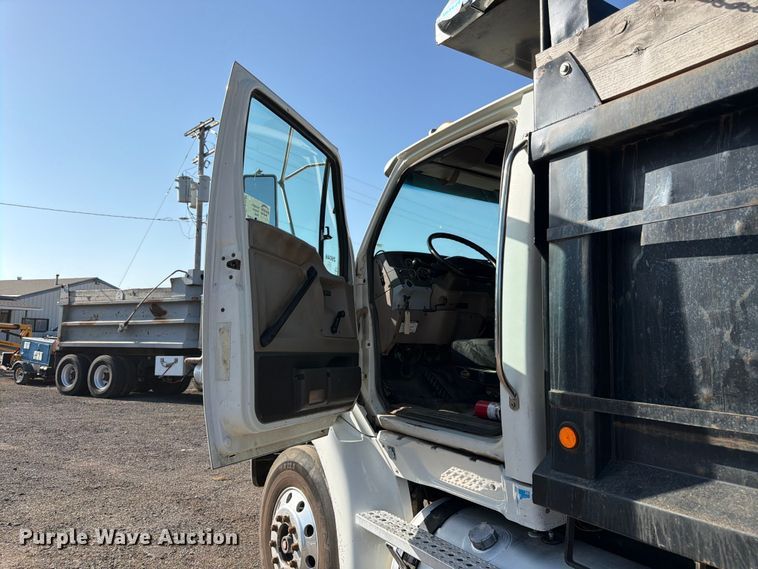 image for item FK3187 2007 Sterling L8500 dump truck