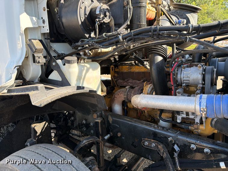 image for item FK3187 2007 Sterling L8500 dump truck