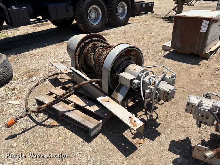 image for item FK3196 Tulsa RM130PHRX0AZ winch