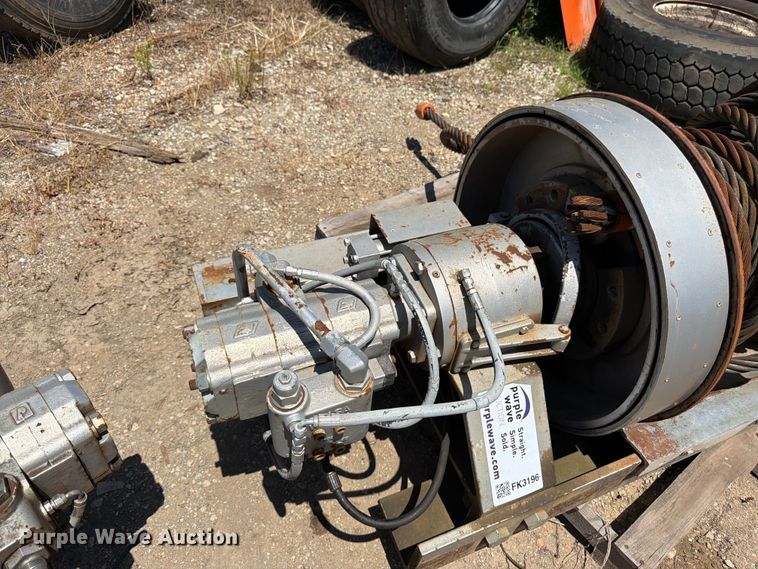 image for item FK3196 Tulsa RM130PHRX0AZ winch