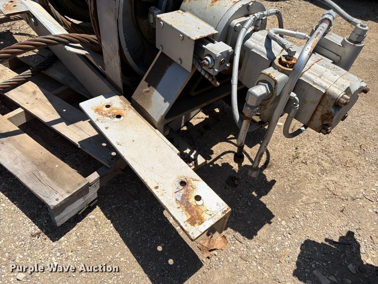 image for item FK3196 Tulsa RM130PHRX0AZ winch