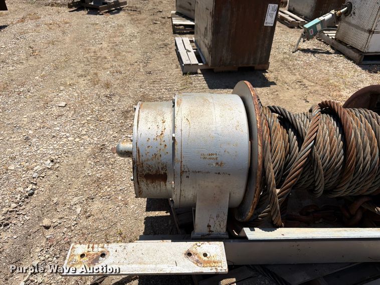 image for item FK3196 Tulsa RM130PHRX0AZ winch