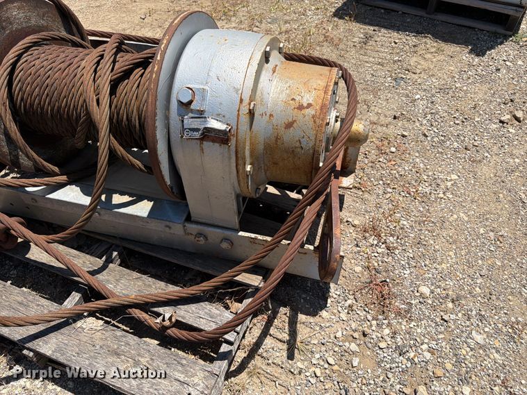 image for item FK3197 Tulsa RN80PHRX0A2 winch