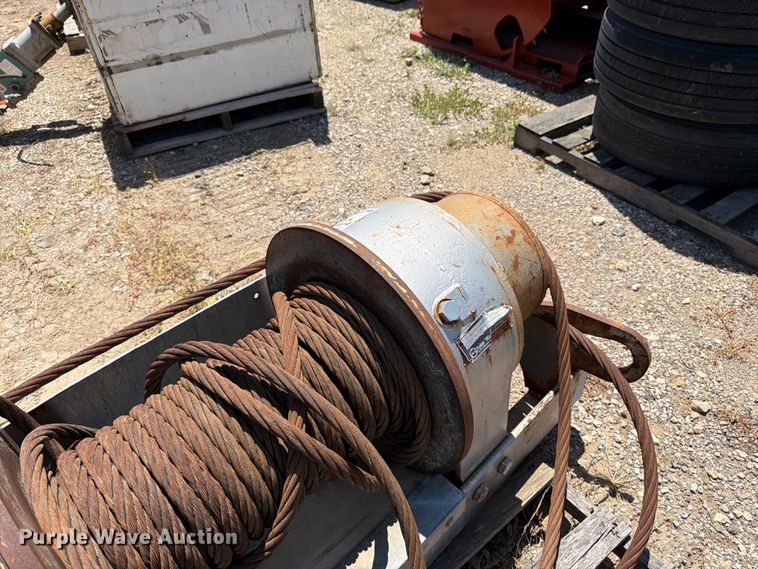 image for item FK3197 Tulsa RN80PHRX0A2 winch