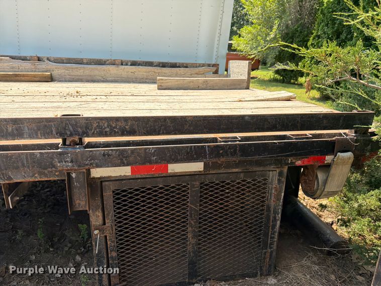 image for item FK3206 Flat bed
