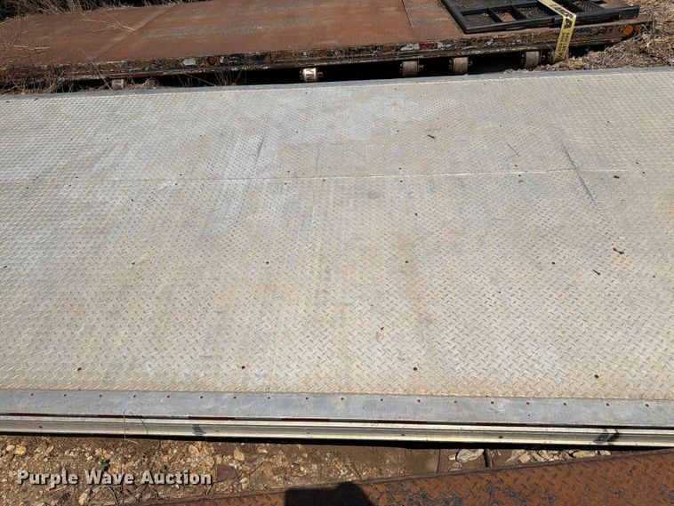 image for item FK3208 Flat bed