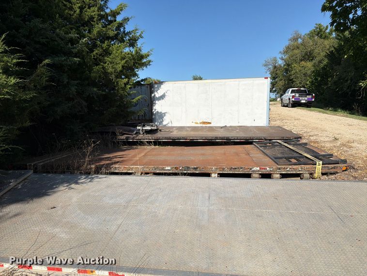 image for item FK3209 Flatbed