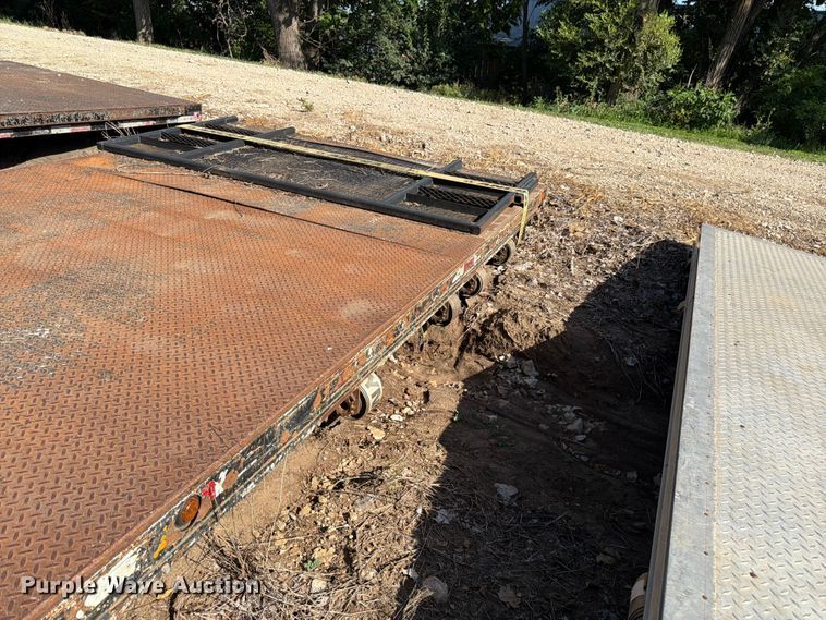 image for item FK3209 Flatbed