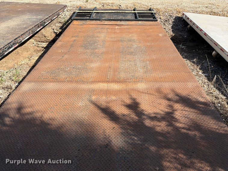 image for item FK3209 Flatbed