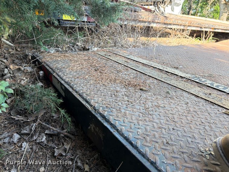 image for item FK3209 Flatbed