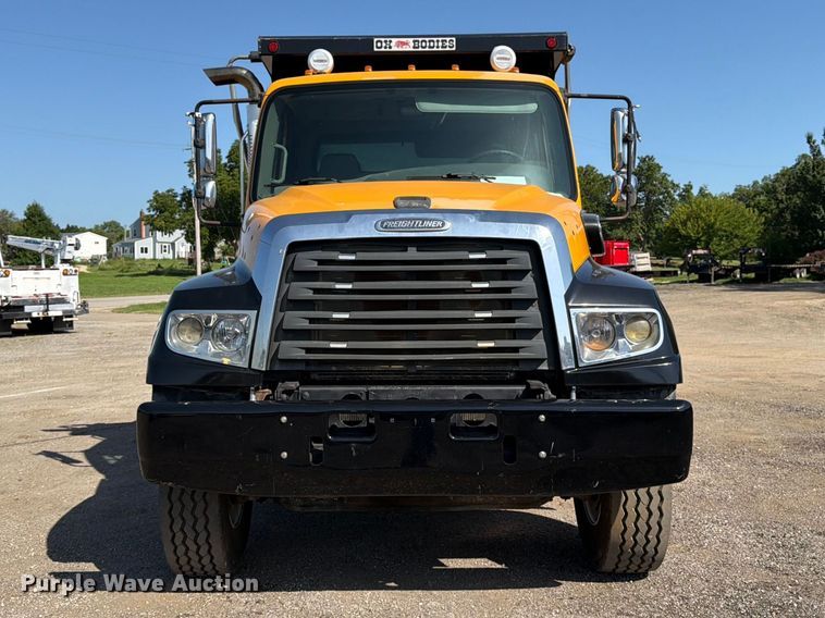 image for item FK3216 2013 Freightliner 114SD dump truck