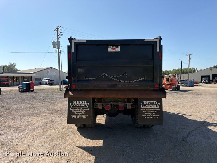 image for item FK3216 2013 Freightliner 114SD dump truck