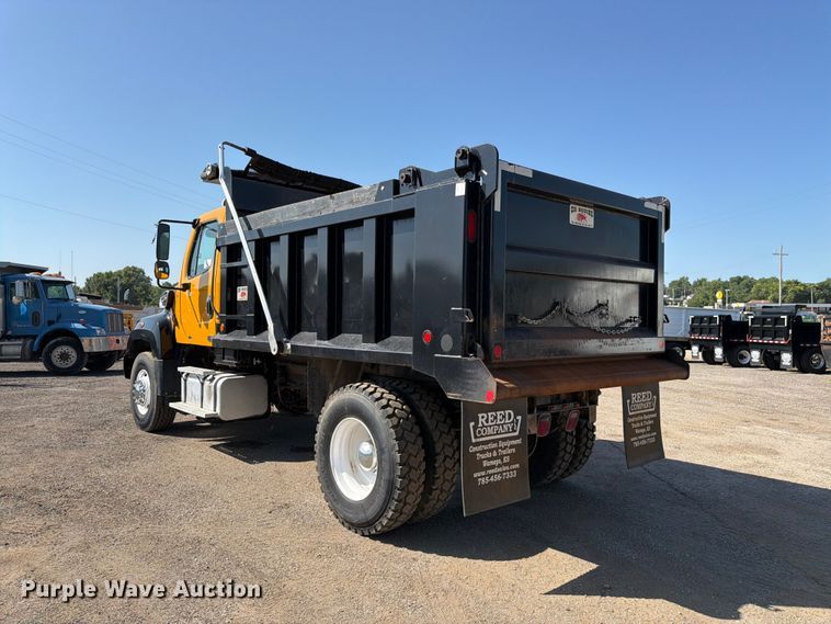 image for item FK3216 2013 Freightliner 114SD dump truck