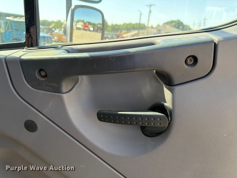 image for item FK3216 2013 Freightliner 114SD dump truck