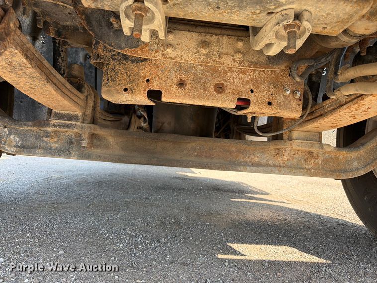 image for item FK3216 2013 Freightliner 114SD dump truck