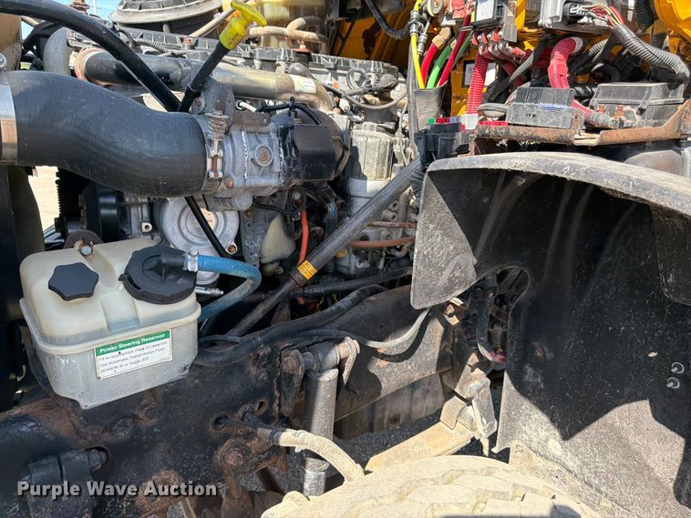 image for item FK3216 2013 Freightliner 114SD dump truck