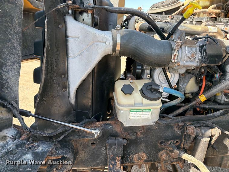 image for item FK3216 2013 Freightliner 114SD dump truck