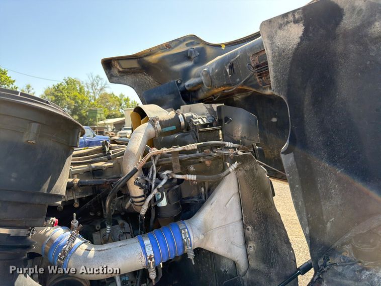 image for item FK3216 2013 Freightliner 114SD dump truck