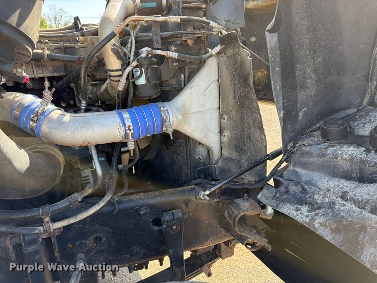 image for item FK3216 2013 Freightliner 114SD dump truck