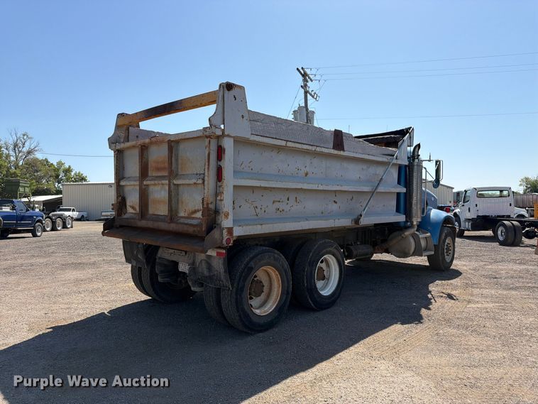 image for item FK3217 2000 Peterbilt 330 dump truck