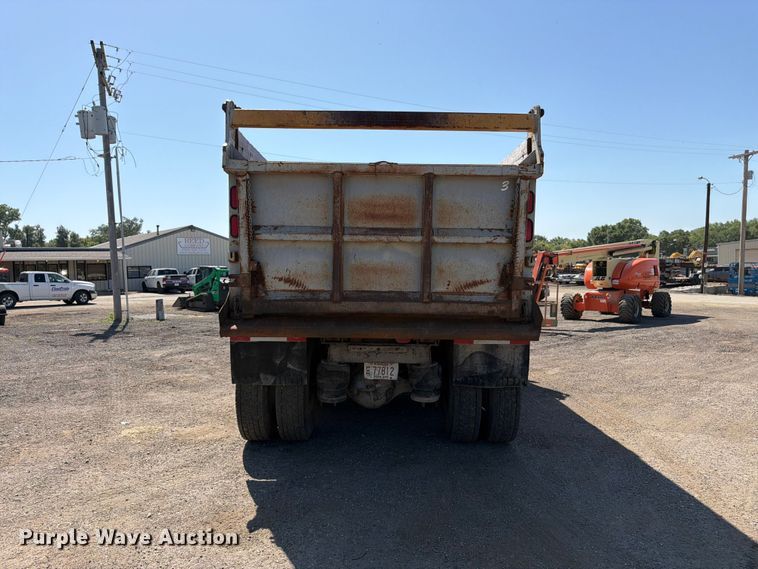 image for item FK3217 2000 Peterbilt 330 dump truck