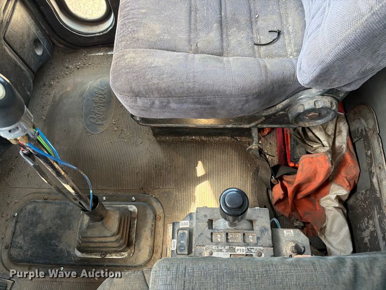 image for item FK3217 2000 Peterbilt 330 dump truck