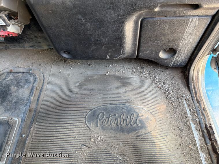 image for item FK3217 2000 Peterbilt 330 dump truck