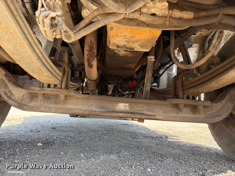 image for item FK3217 2000 Peterbilt 330 dump truck