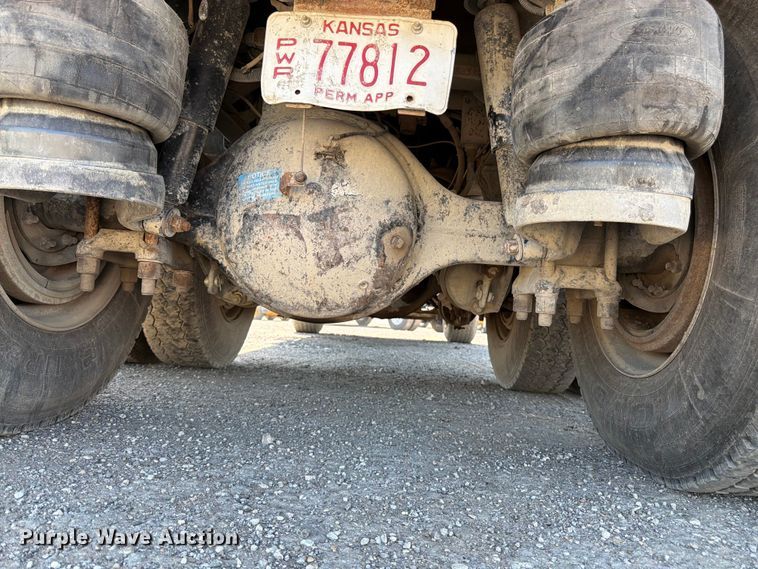 image for item FK3217 2000 Peterbilt 330 dump truck