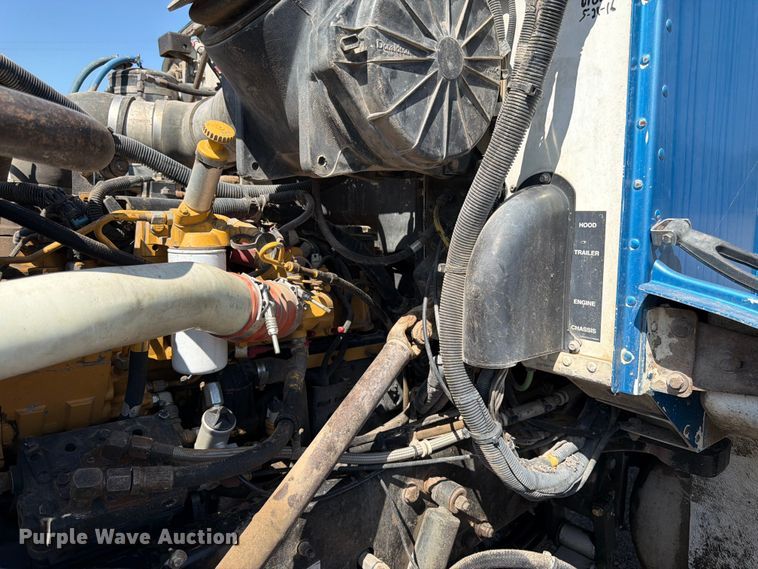 image for item FK3217 2000 Peterbilt 330 dump truck