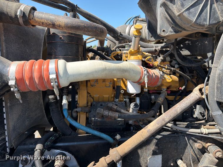 image for item FK3217 2000 Peterbilt 330 dump truck