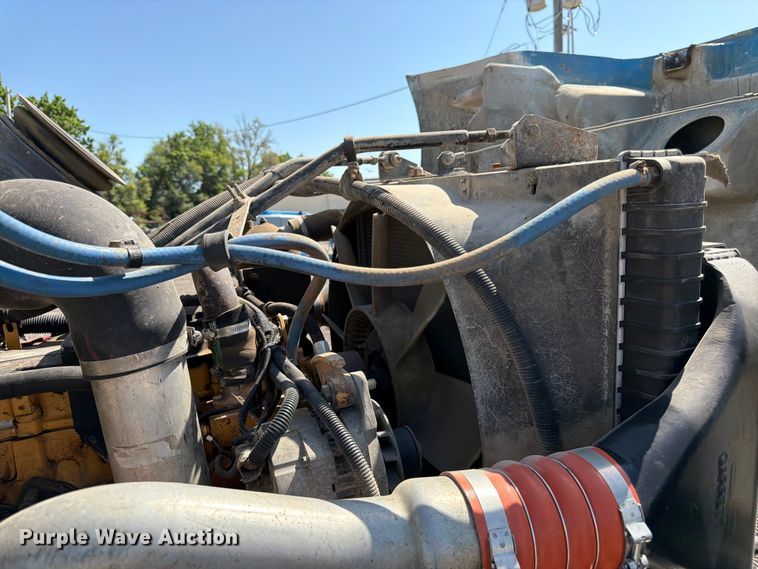 image for item FK3217 2000 Peterbilt 330 dump truck