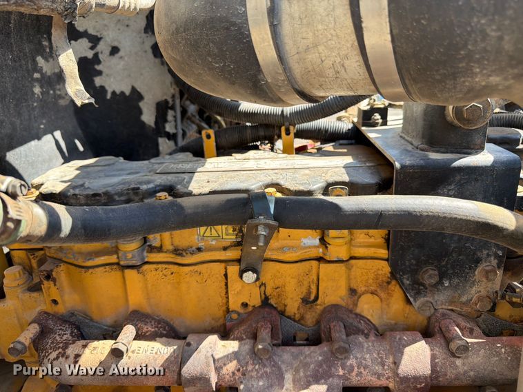 image for item FK3217 2000 Peterbilt 330 dump truck