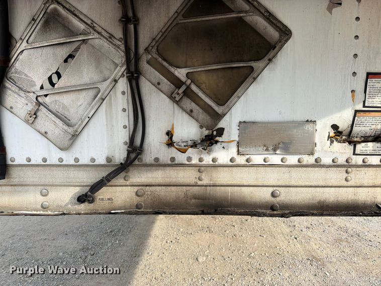 image for item FK3222 2010 Great Dane SUP-1114-11053 refrigerated van trailer