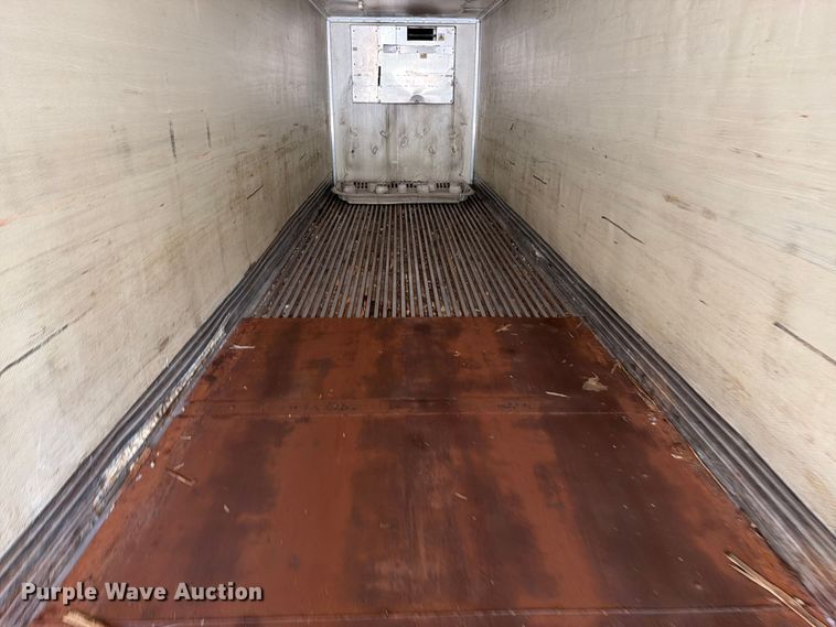 image for item FK3222 2010 Great Dane SUP-1114-11053 refrigerated van trailer
