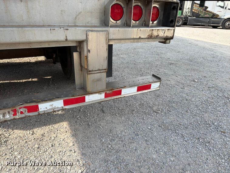 image for item FK3222 2010 Great Dane SUP-1114-11053 refrigerated van trailer
