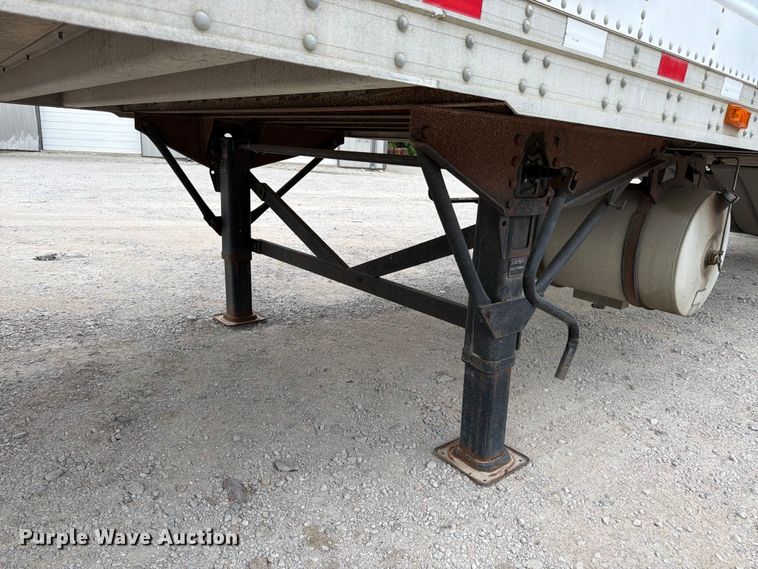 image for item FK3222 2010 Great Dane SUP-1114-11053 refrigerated van trailer