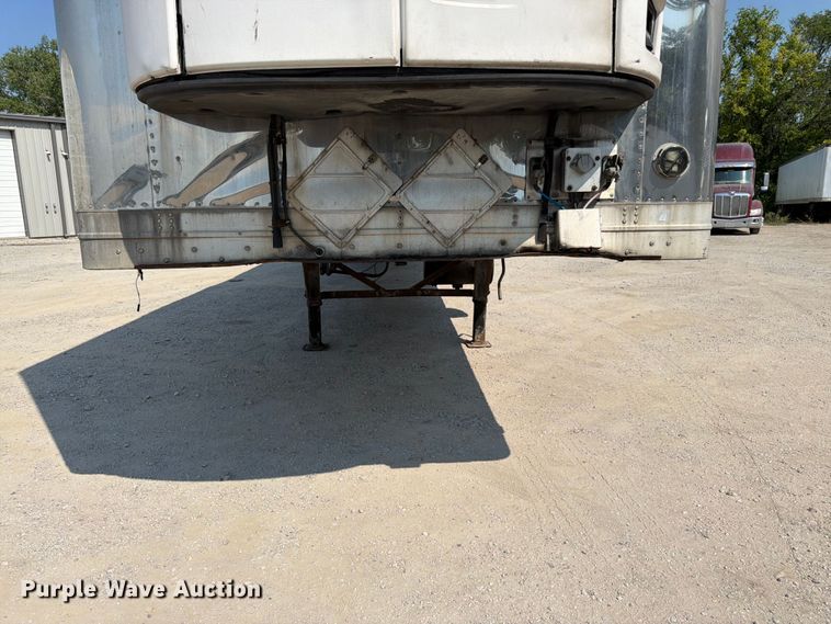 image for item FK3225 2009 Wabash refrigerated van trailer