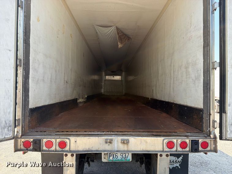 image for item FK3225 2009 Wabash refrigerated van trailer