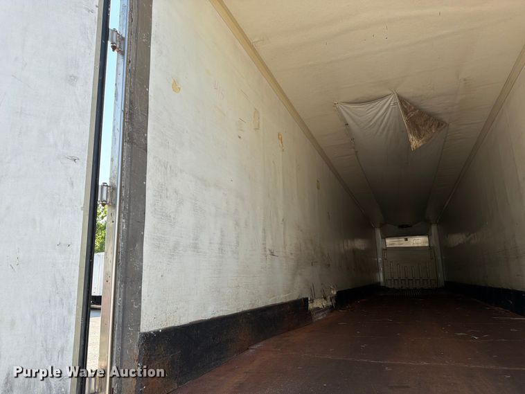 image for item FK3225 2009 Wabash refrigerated van trailer