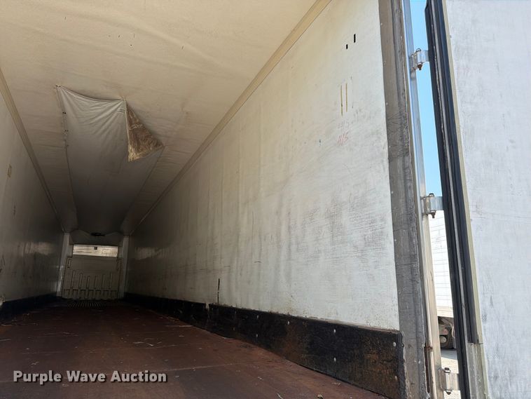image for item FK3225 2009 Wabash refrigerated van trailer