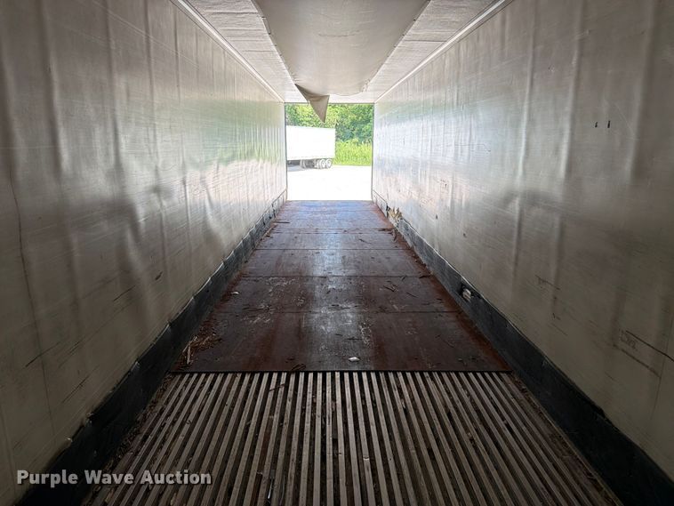 image for item FK3225 2009 Wabash refrigerated van trailer