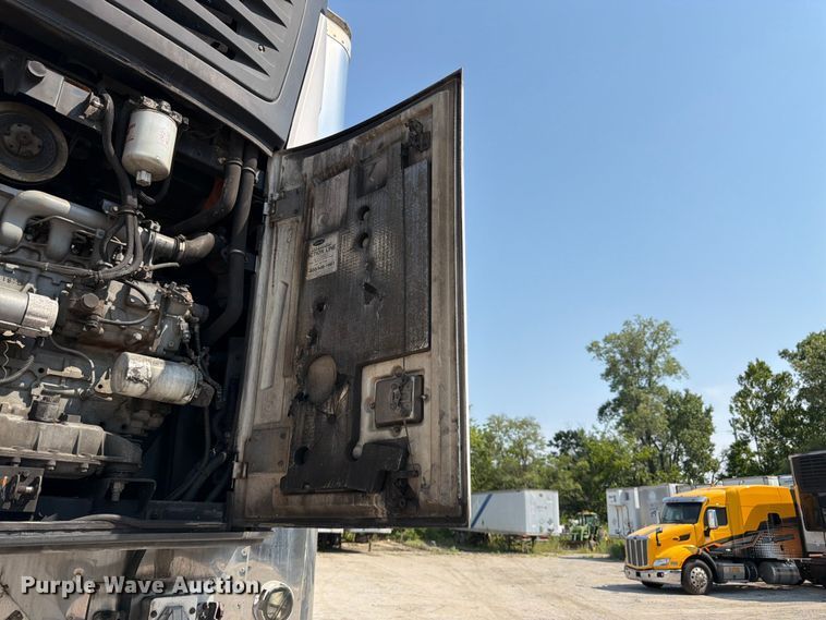 image for item FK3225 2009 Wabash refrigerated van trailer