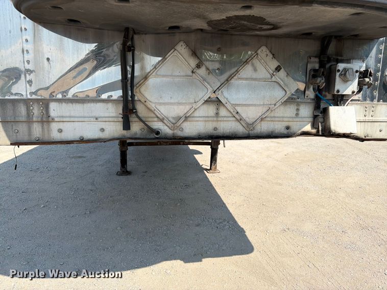 image for item FK3225 2009 Wabash refrigerated van trailer