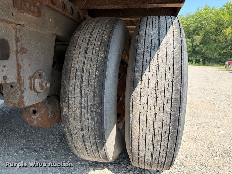 image for item FK3225 2009 Wabash refrigerated van trailer
