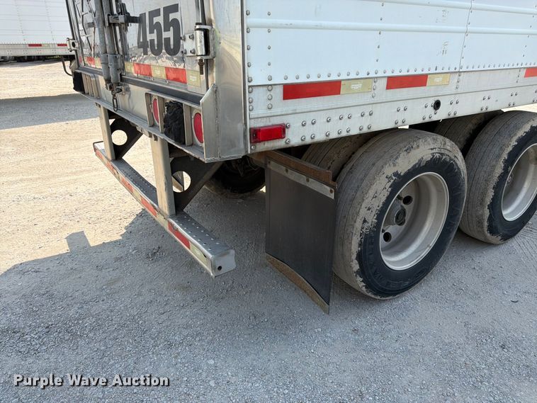 image for item FK3226 2012 Wabash refrigerated van trailer