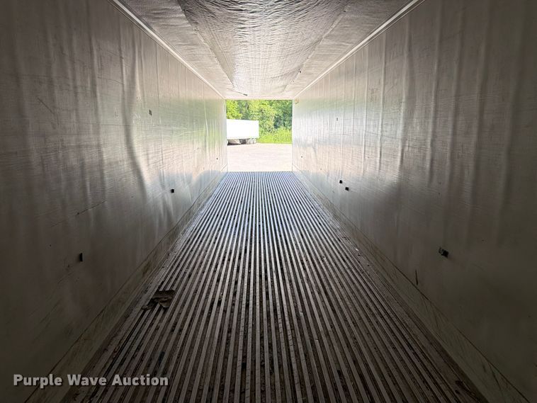 image for item FK3226 2012 Wabash refrigerated van trailer