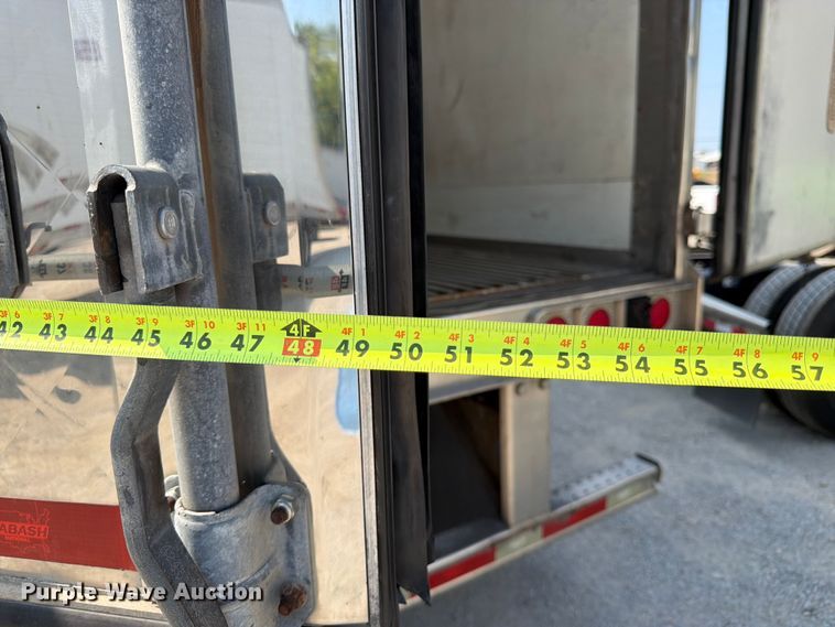 image for item FK3226 2012 Wabash refrigerated van trailer